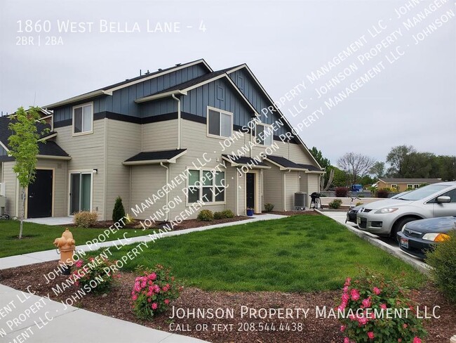 Building Photo - 1860 W Bella Ln