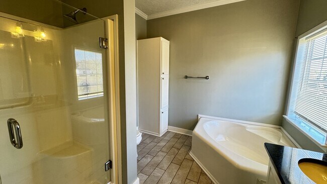 Building Photo - 1126 Haw Branch Rd