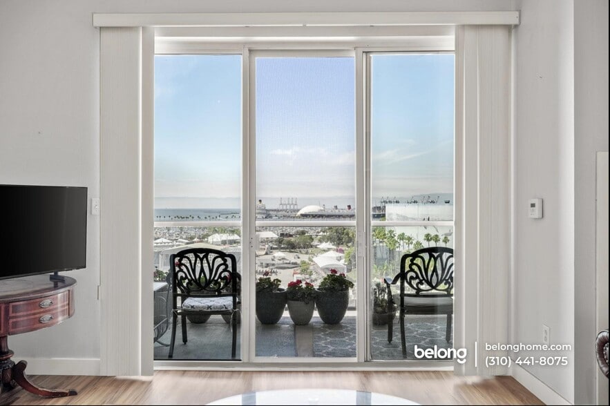 Building Photo - 488 E Ocean Blvd