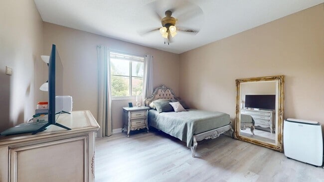 Building Photo - 2355 NW 49th Ln