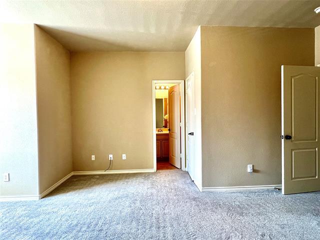 Building Photo - 4140 Comanche Dr