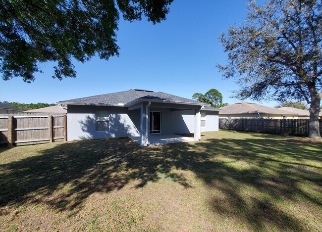 Building Photo - 5551 Cinnamon Fern Blvd