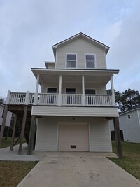 Building Photo - 3/2.5/2 Ready for Move in