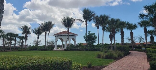 Building Photo - 18884 Lanuvio St.