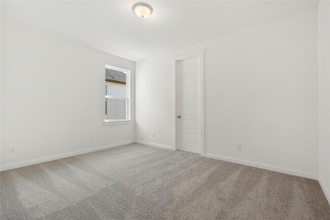 Building Photo - 2521 Dabster Dr