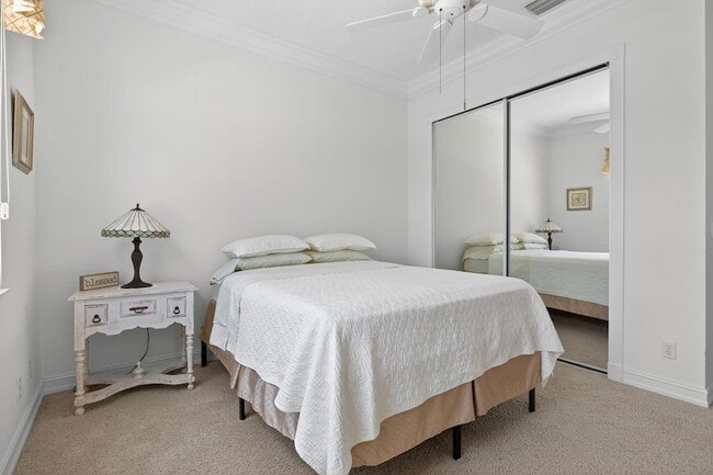 Building Photo - 1000 US-1