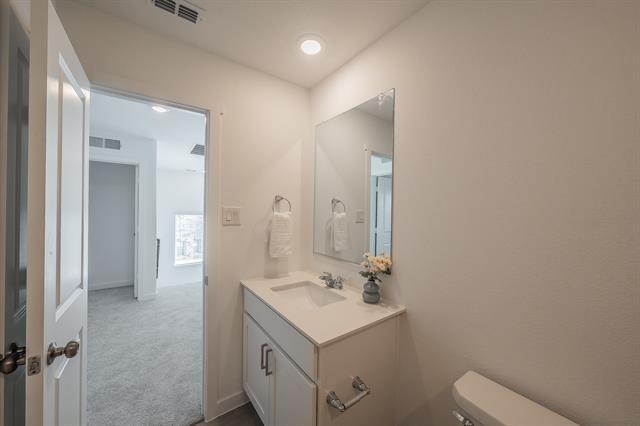 Building Photo - 1460 Blue Agave Dr