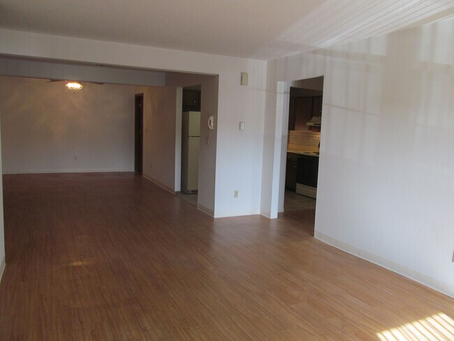 Primary Photo - 1771 Sherman Dr