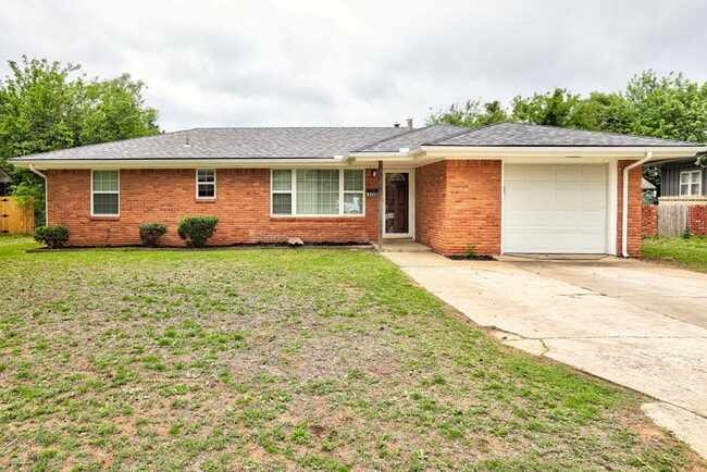 Building Photo - 1208 Avondale Dr