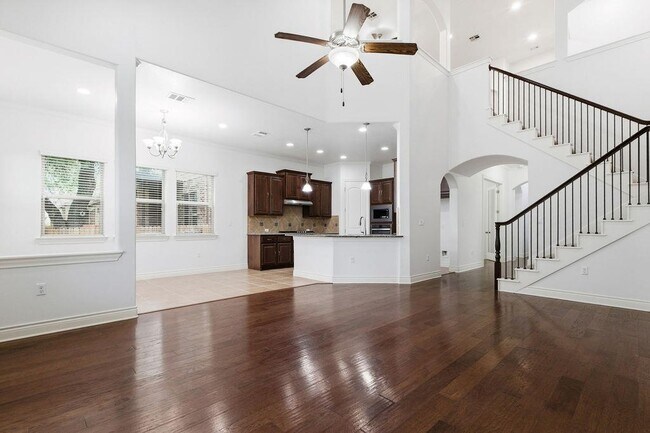 Building Photo - 15004 Iveans Way
