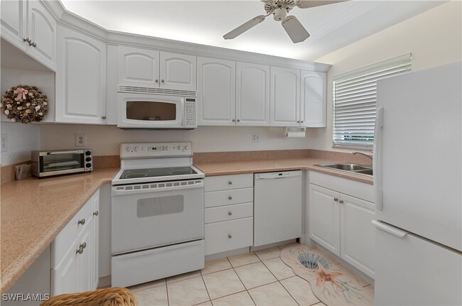 Building Photo - 41 High Point Cir S