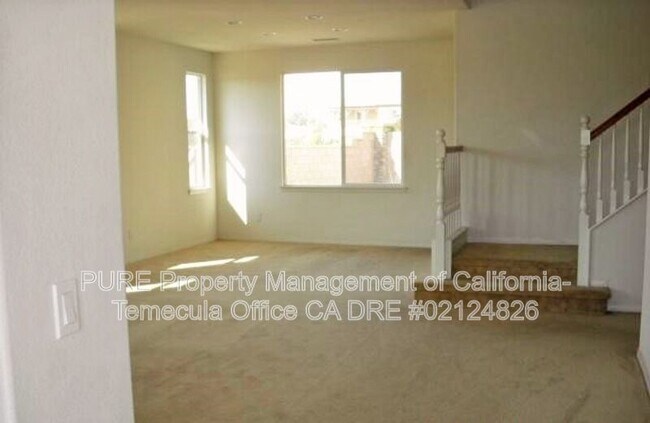 Building Photo - 45524 Manatee Way