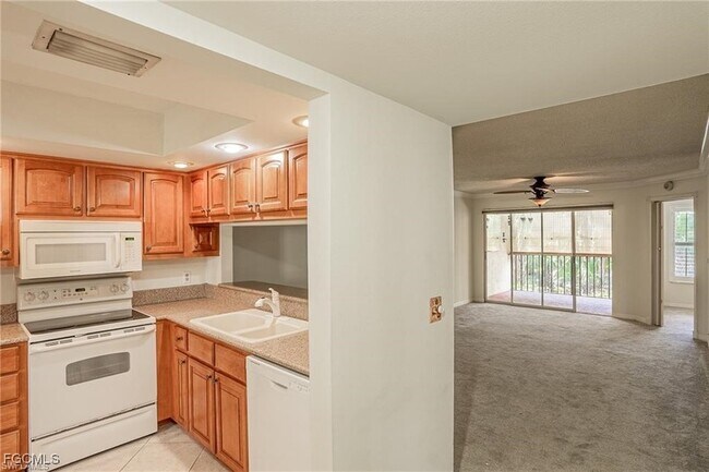 Building Photo - 15126 Parkside Dr