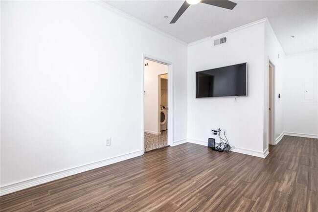 Building Photo - 800 Peachtree St NE