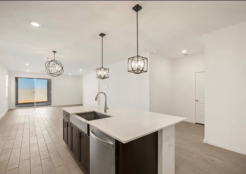 Building Photo - 2542 Fortana Dr