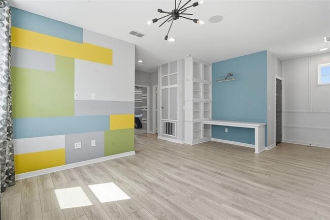 Building Photo - 16029 Tollington Alley