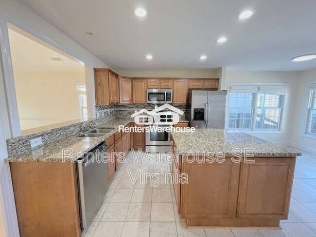 Building Photo - 100 Burnetts Ct