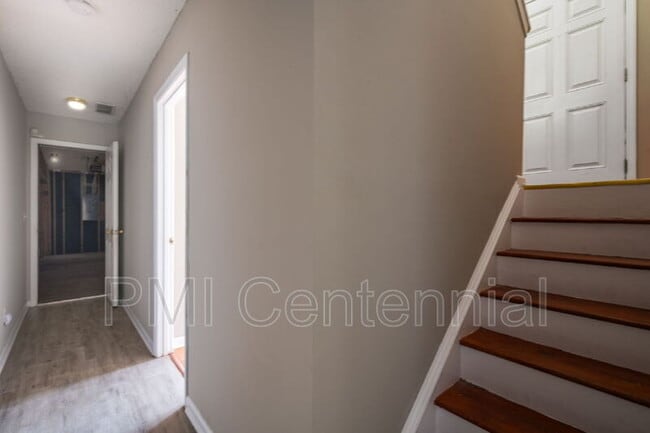 Building Photo - 57 Grandview Ln