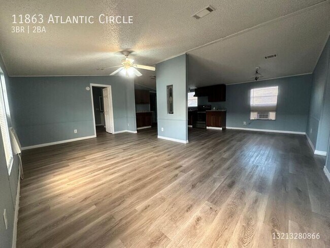 Building Photo - 11863 Atlantic Cir