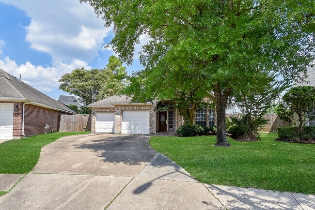 Primary Photo - 1714 Wellington Way