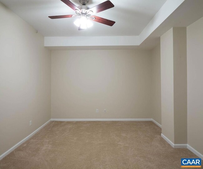 Building Photo - 139 Old Fifth Cir