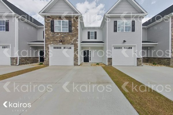 Building Photo - 3717 Oak Leaf Wy