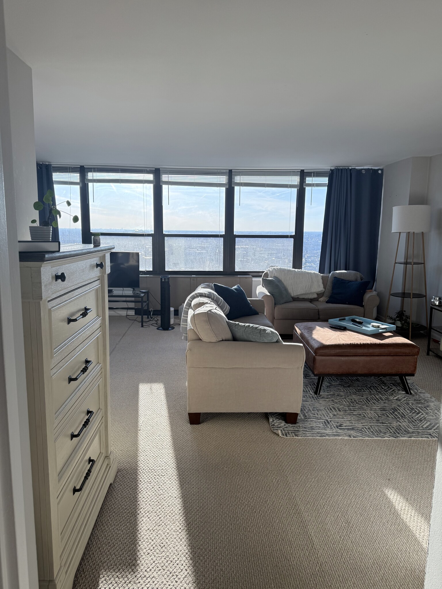 Building Photo - 1560 N Sandburg Ter