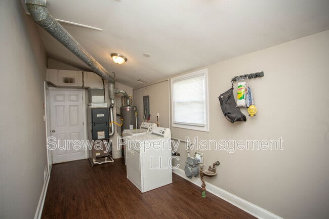 Building Photo - 49 Granite Ln