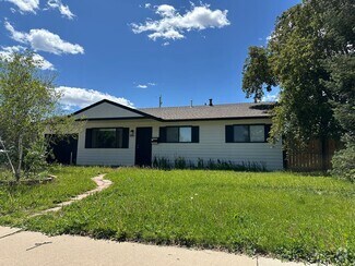 Building Photo - Newly Updated 4-Bedroom House just East of...