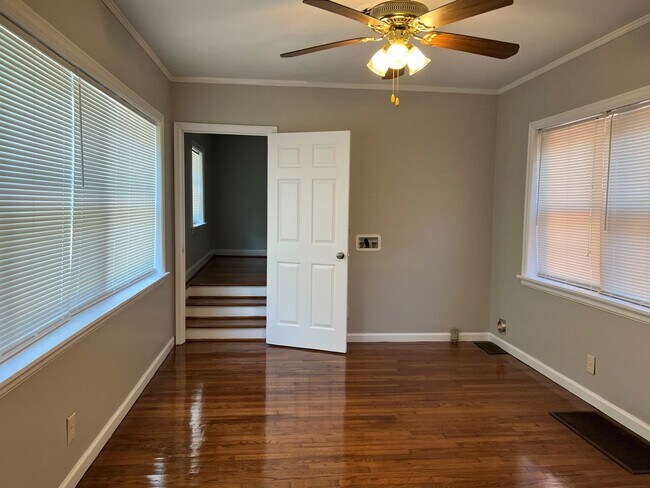 Building Photo - Home for Rent in Montgomery