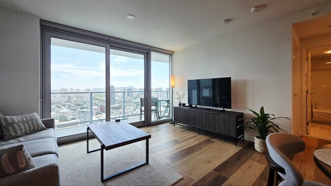 Building Photo - 1500 Rycroft St