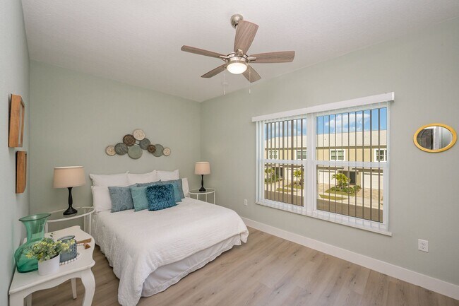 Building Photo - 870 Paddleboard Ct
