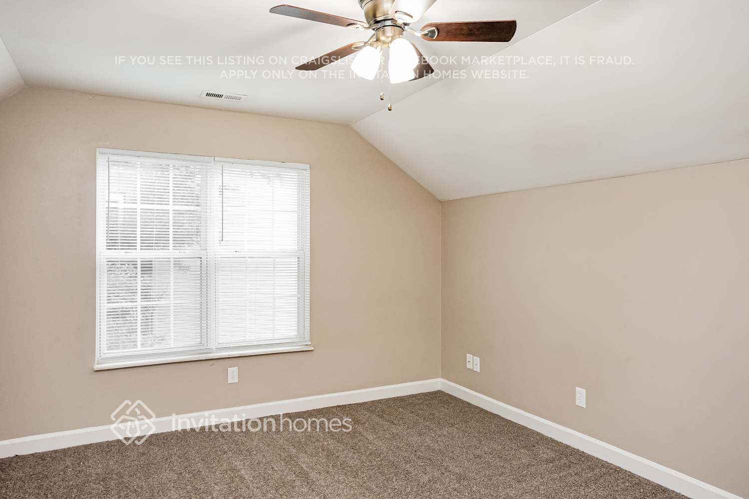 Building Photo - 16100 Epiphany Ct