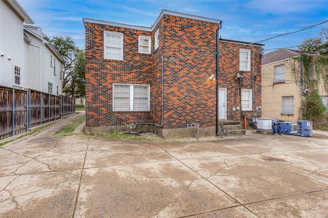 Building Photo - 3440 Rosedale Ave