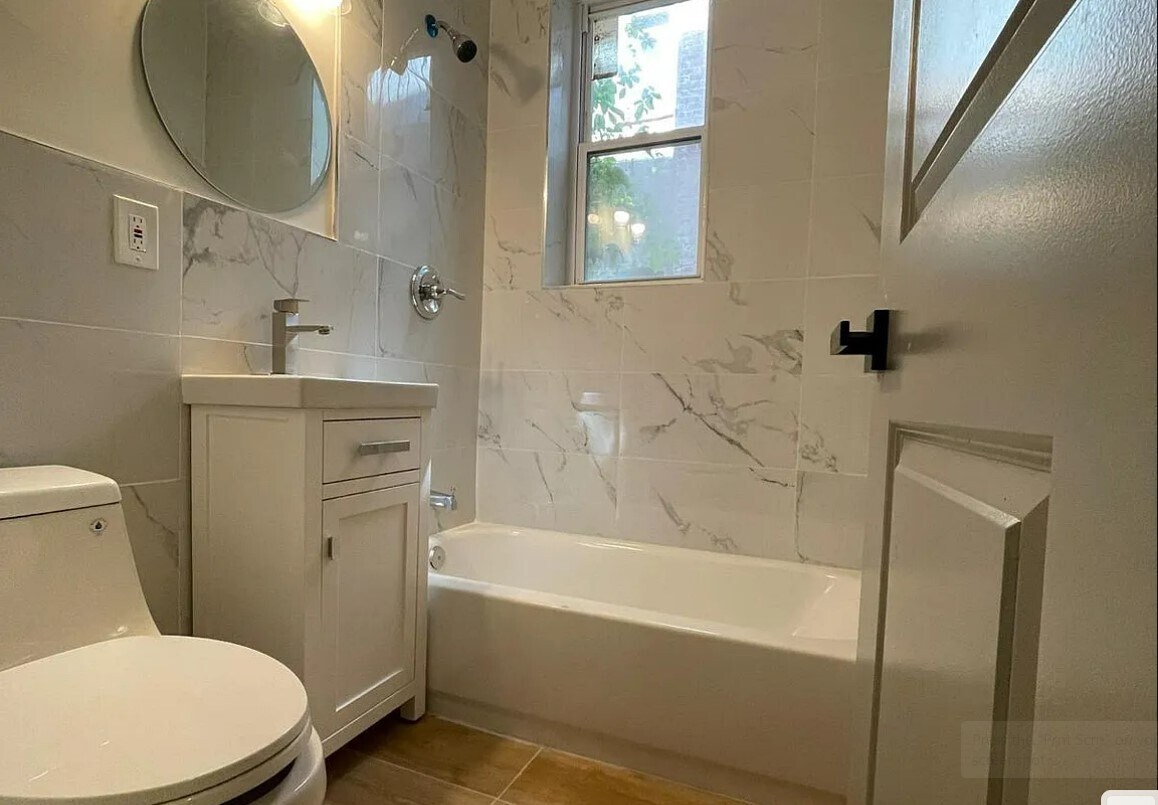 86 Bostwick Ave 3L - 95 Bostwick Ave