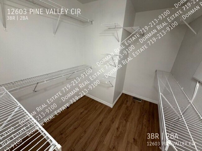 Building Photo - 12603 Pine Valley Cir