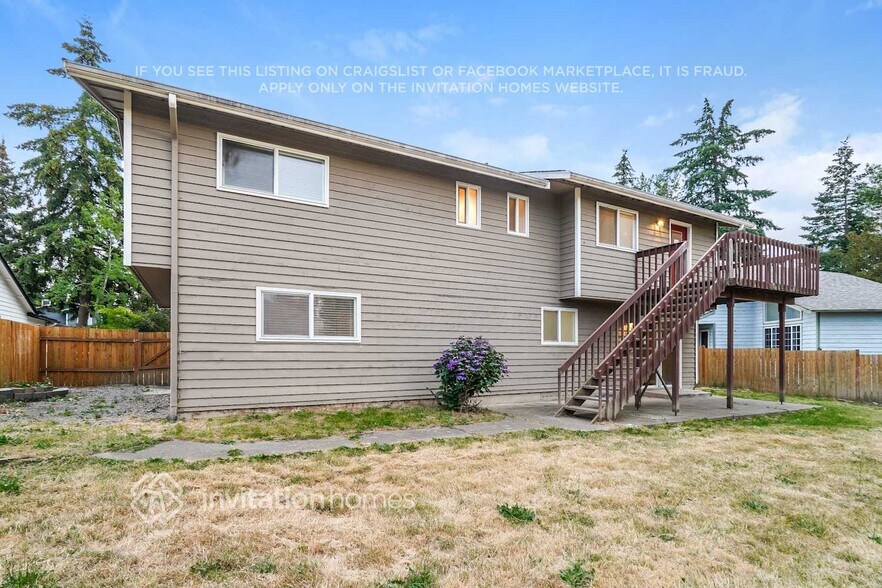 Building Photo - 1216 S 236th Pl