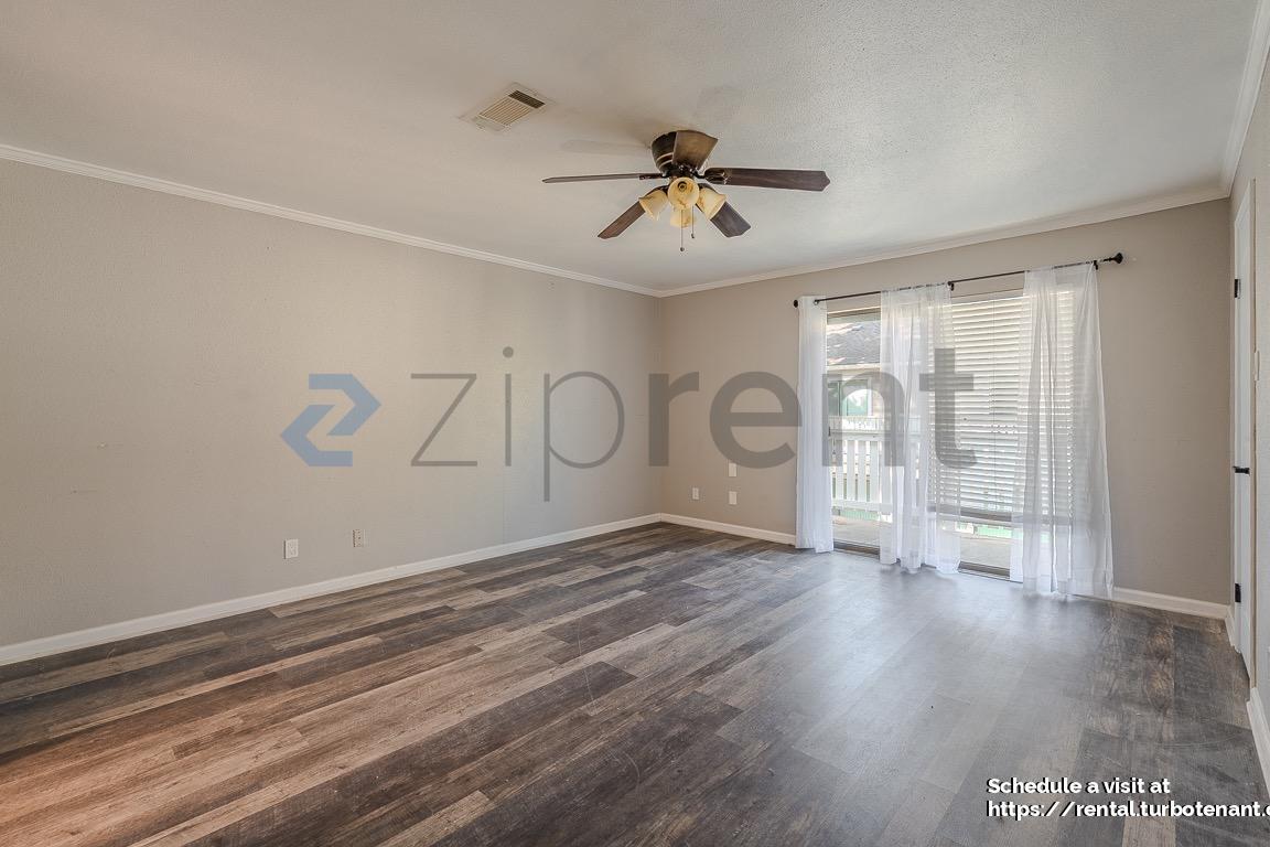 Building Photo - 14911 Wunderlich Dr