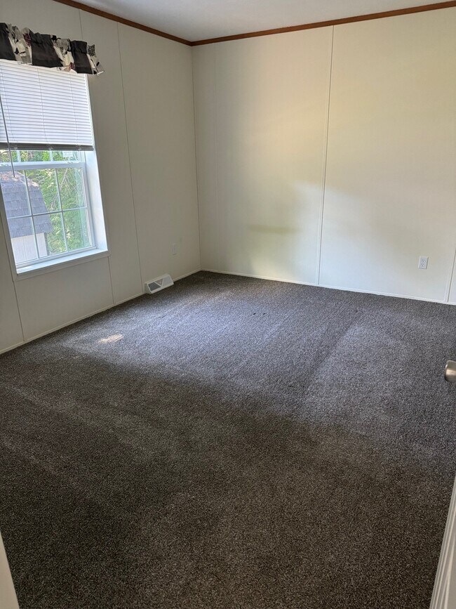 Building Photo - 115 Terrace Ct