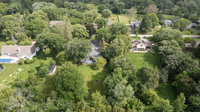 Building Photo - 1161 Winwood Dr