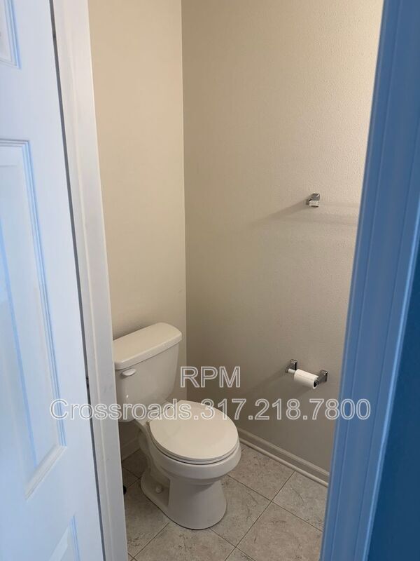 Building Photo - 8832 Taggart Dr