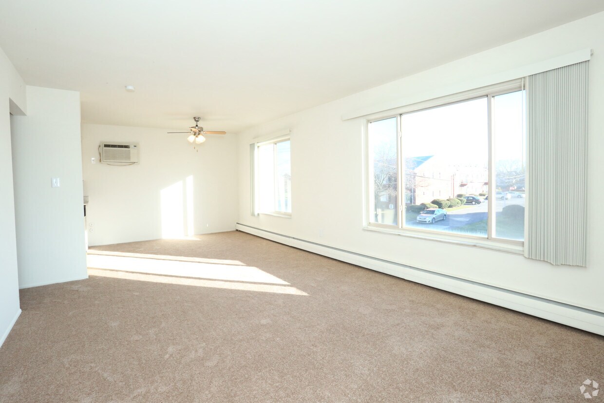 Cherry Hill Village Dearborn Heights Mi Apartment Finder