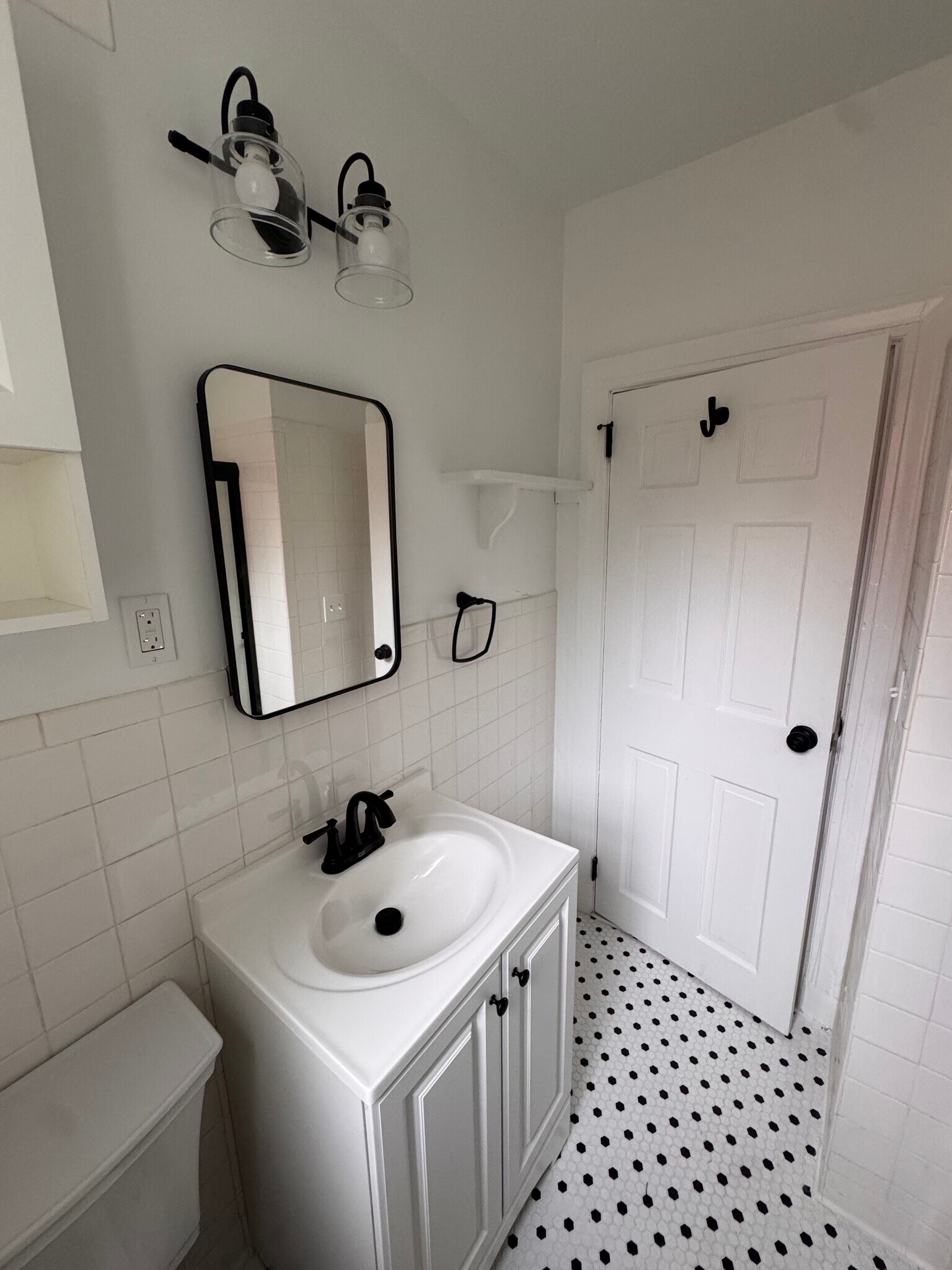Bathroom 1 - 111 Matoaka Ct