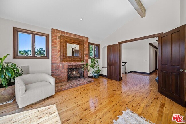 Building Photo - 24409 Voltara Ct