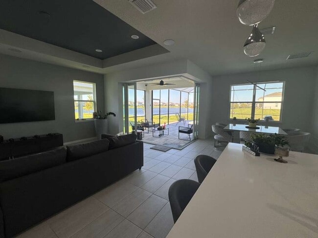 Building Photo - Modern 3-Bedroom Home with Pool and Lake View