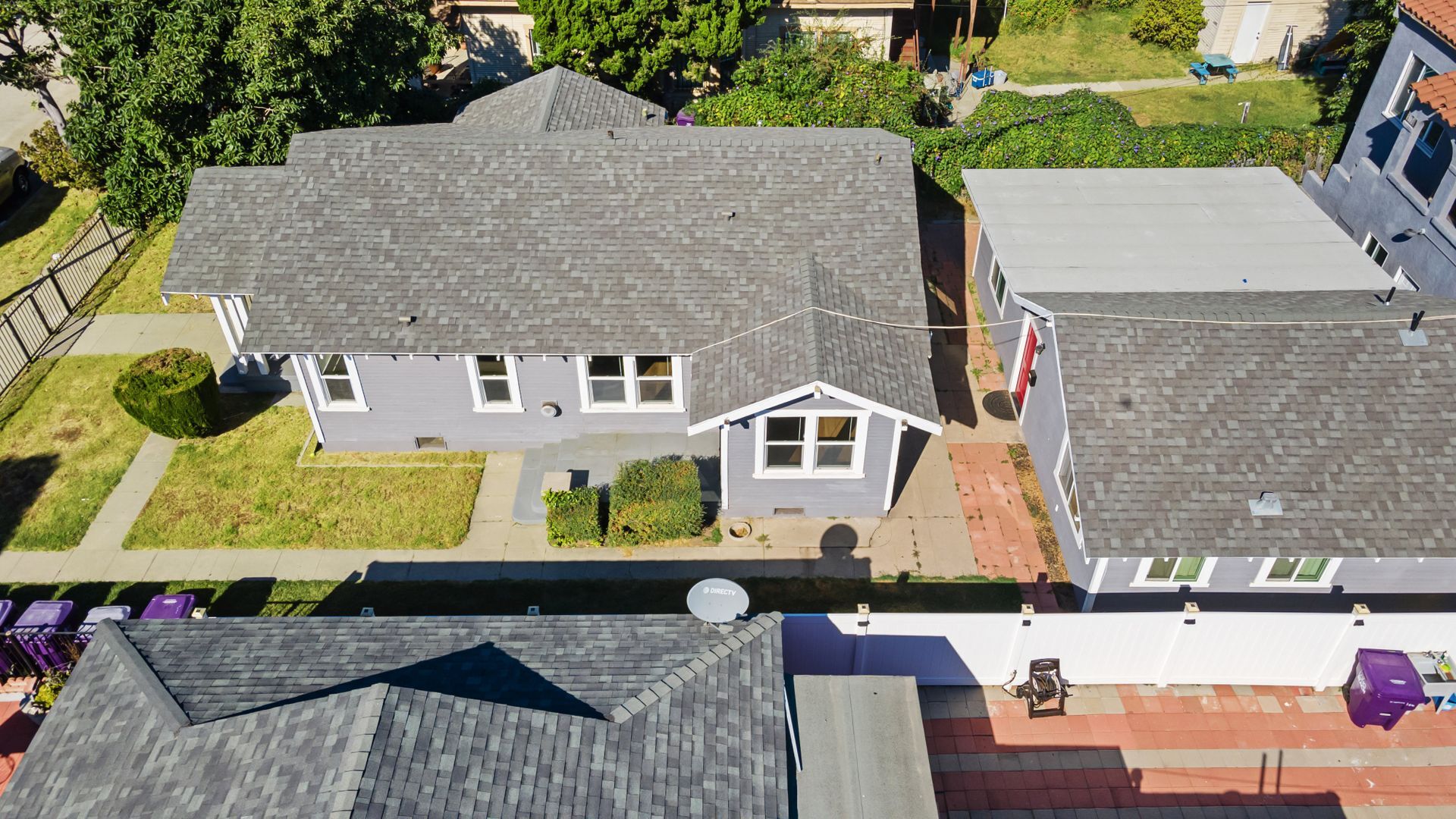 Building Photo - 1926 Lime Ave