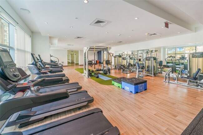 Building Photo - 3301 NE 1st Ave