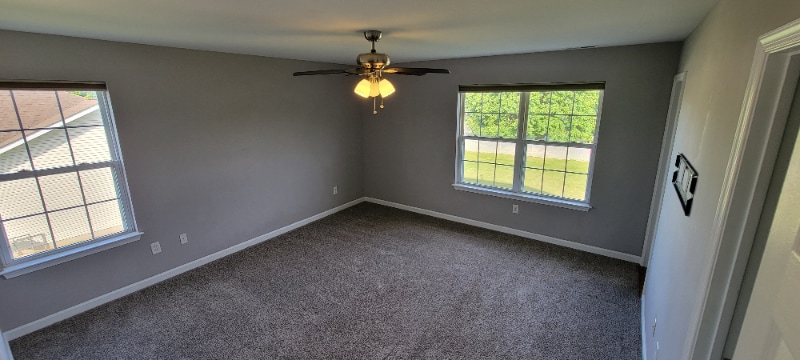 Building Photo - 265 S Ember Dr