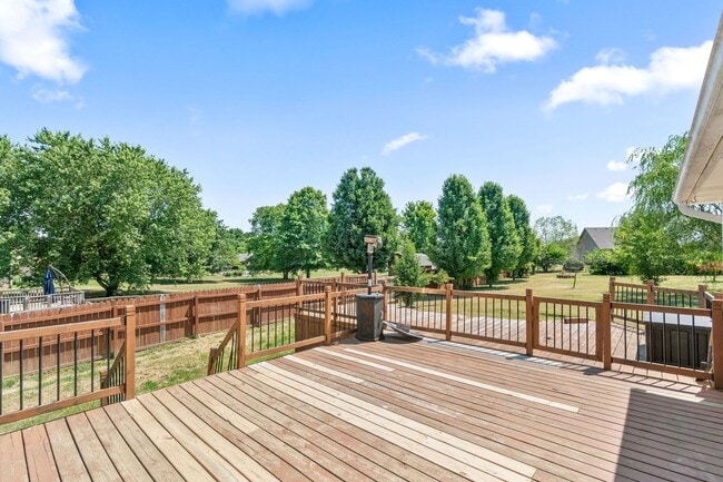 Building Photo - 1435 Amy Ave