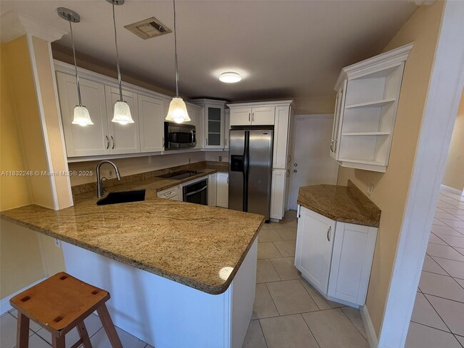 Building Photo - 9842 Watermill Cir